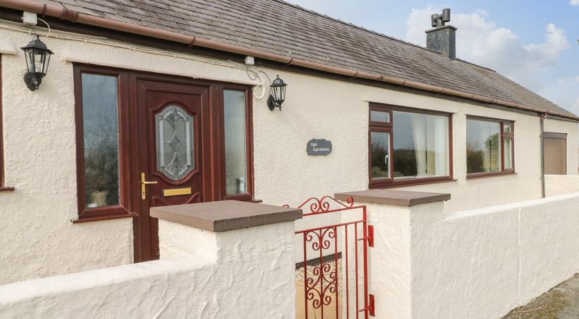 Photo of Llys Llywenan