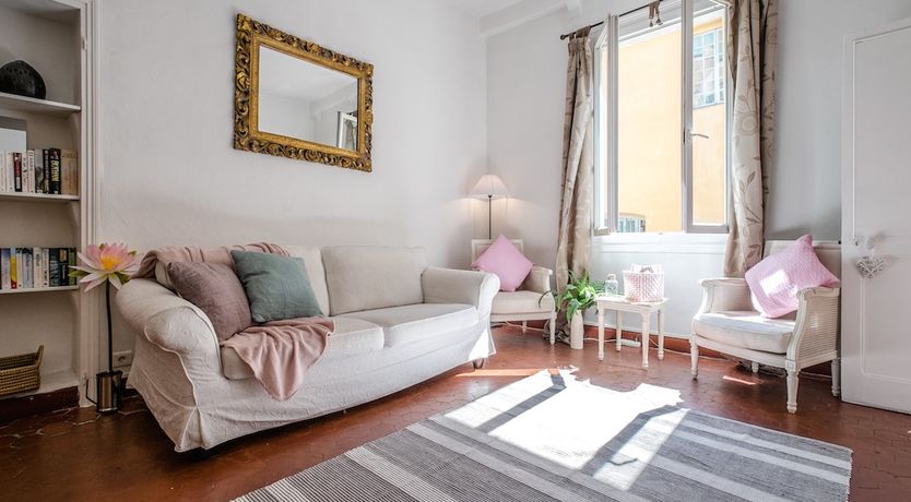Photo of Anais - Stylish Apartment in Old Town, Nice