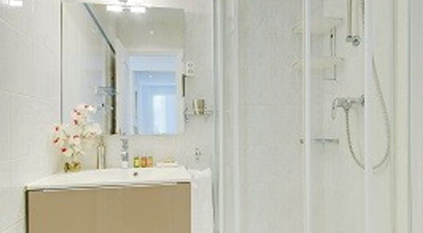 Photo of Azur View - Beautiful & Overlooking the beach