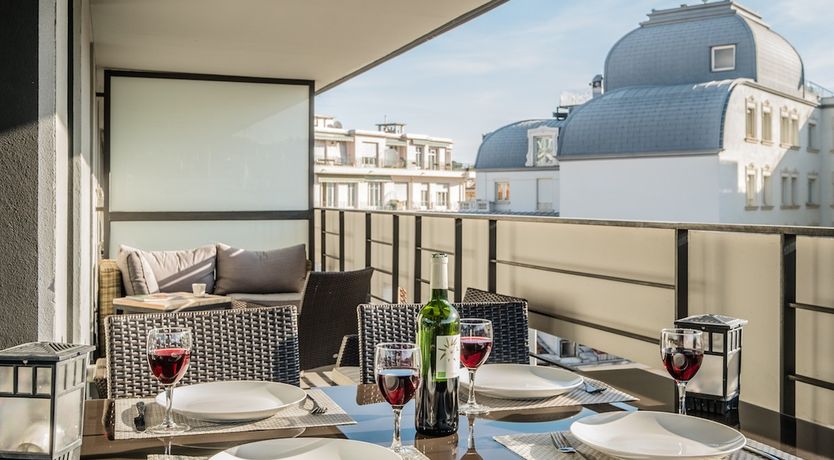 Photo of Victor Hugo - prestigious Penthouse!