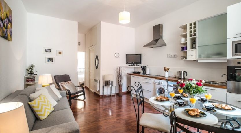 Photo of Stella - Marvelous central location!