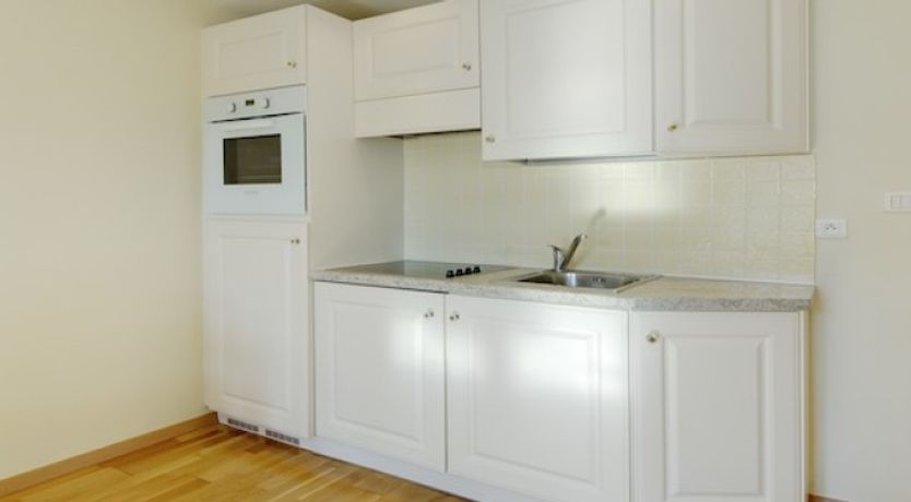 Photo of Yasmin - charm mixed with chic in Massena