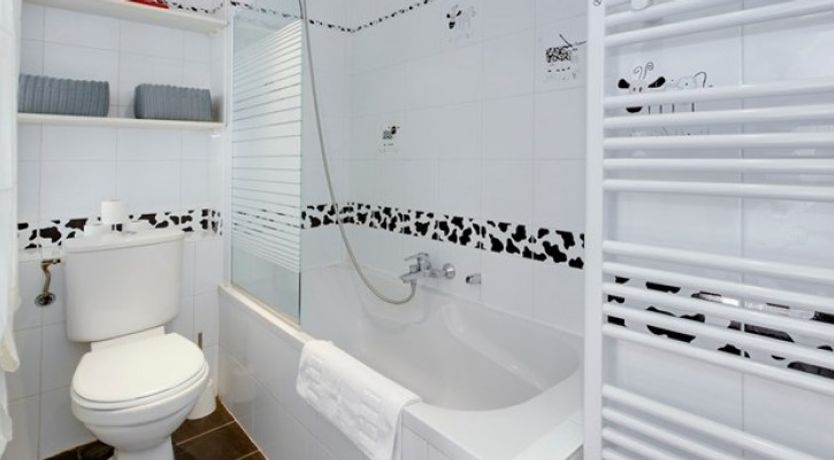 Photo of Juliette - Romantic retreat with balcony