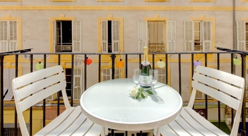 Photo of Juliette - Romantic retreat with balcony
