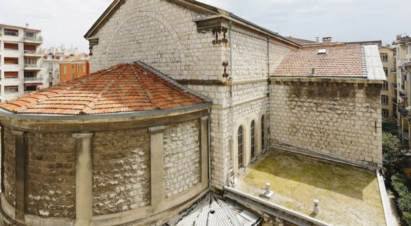 Photo of L'Authentique - Elegant & Spacious!