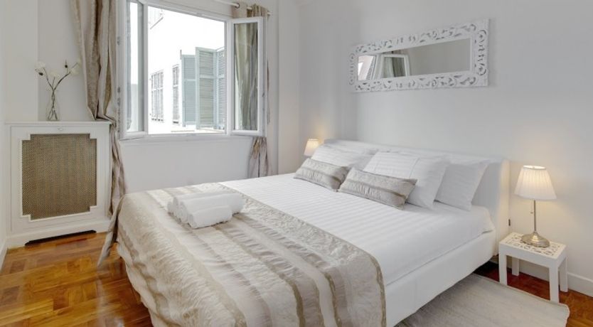 Photo of Le Joli - Stunning Balcony & Great location!