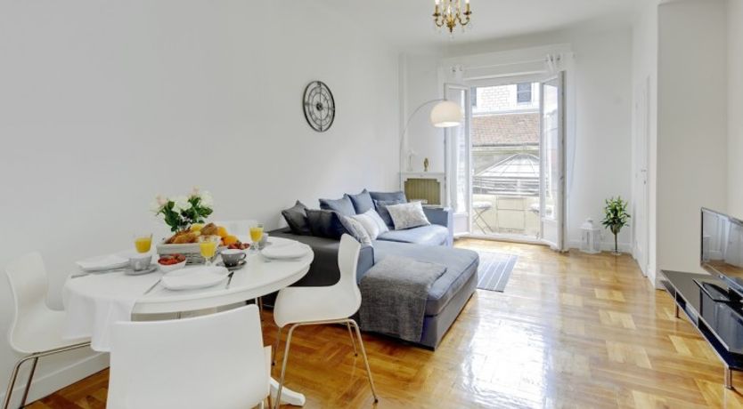 Photo of Le Joli - Stunning Balcony & Great location!