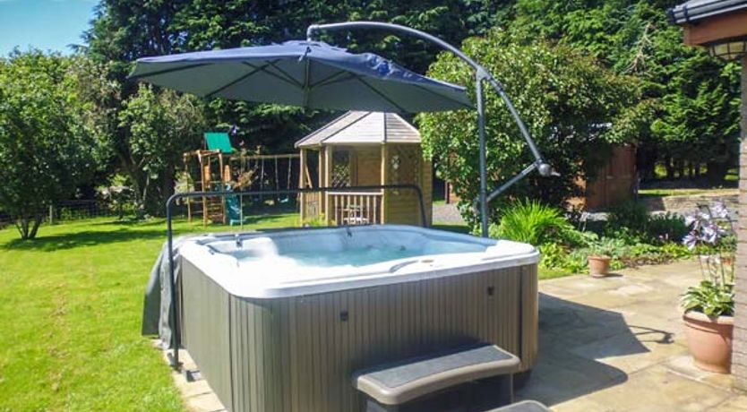 Photo of Tynddol Bungalow