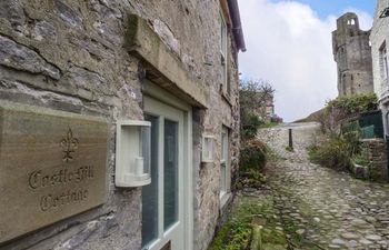 Castle Hill Cottage Holiday Cottage