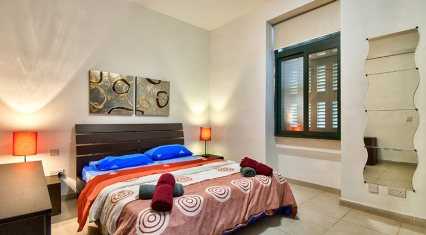 Photo of Spacious Sliema 2-Bedroom Apartment 