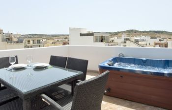 Delfin Penthouse with Views Holiday Home