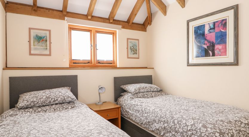 Photo of 5c Hideways