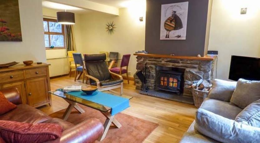 Photo of 4 Adwy'r Nant