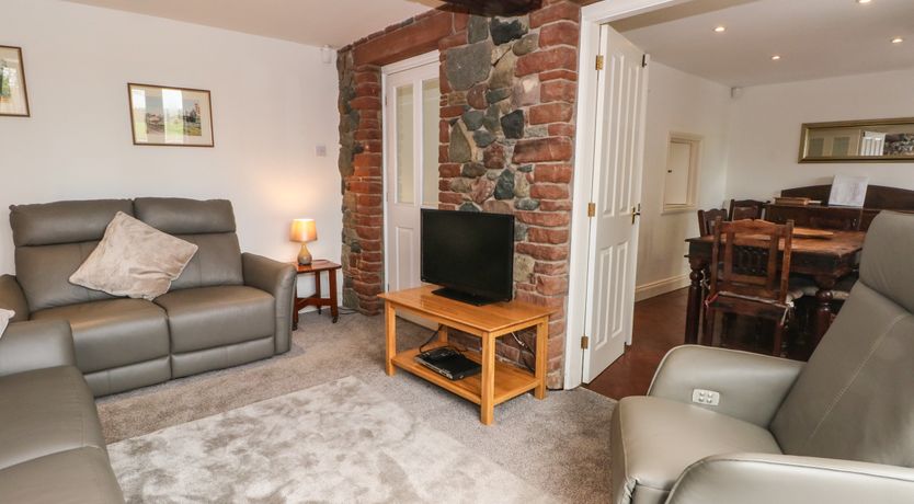 Photo of Saddleback Barn