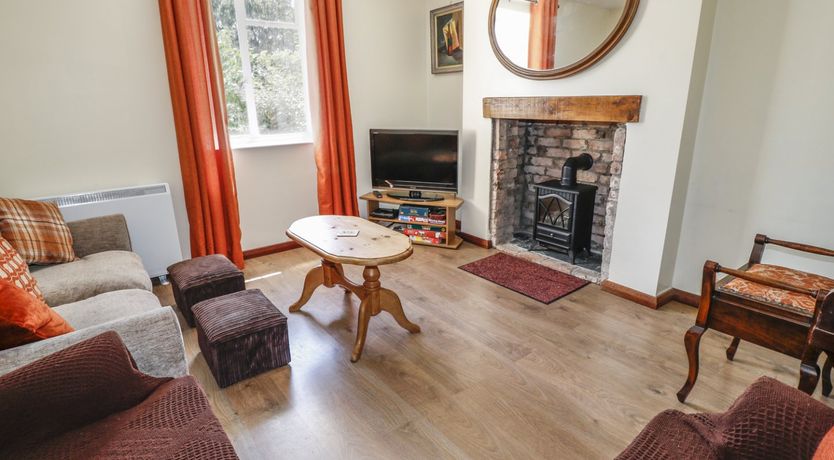 Photo of Marsh Cottage