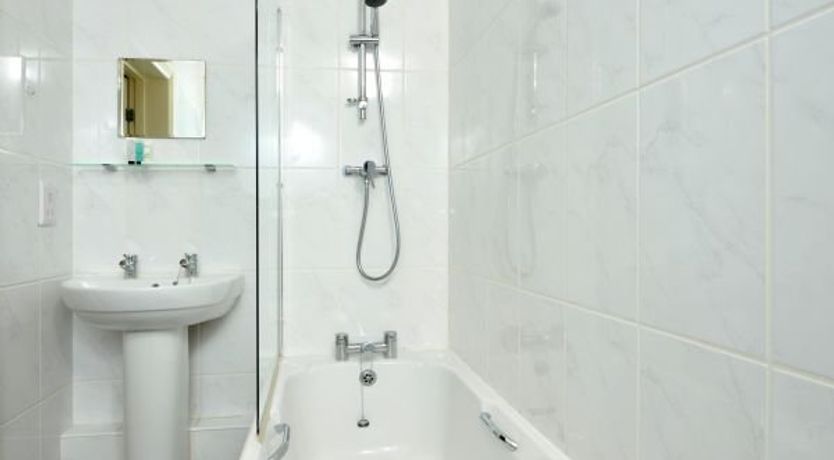 Photo of Apartment 11 Astor House Warren Road Torquay TQ2 5TR