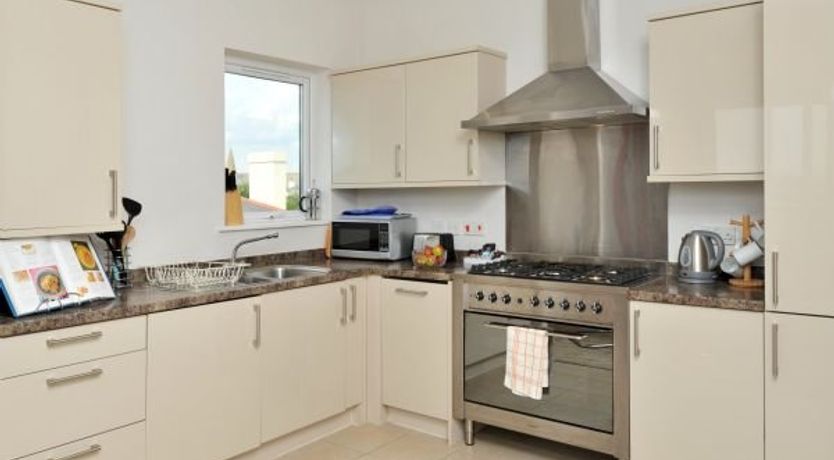 Photo of Apartment 17 Astor House Warren Road Torquay TQ2 5TR