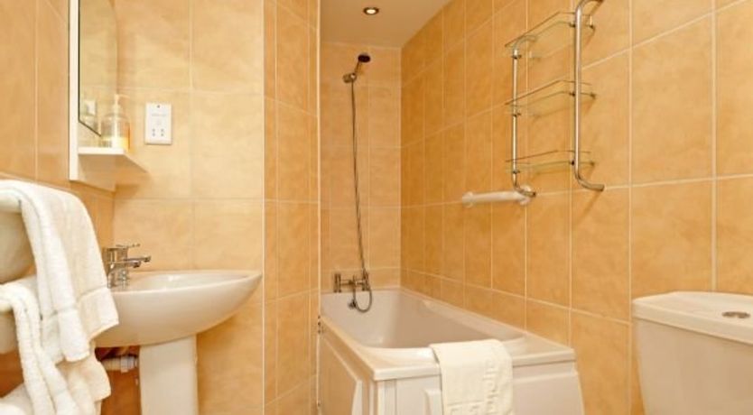 Photo of Apartment 32 Trinity Mews Trinity Hill Torquay TQ1 2AS