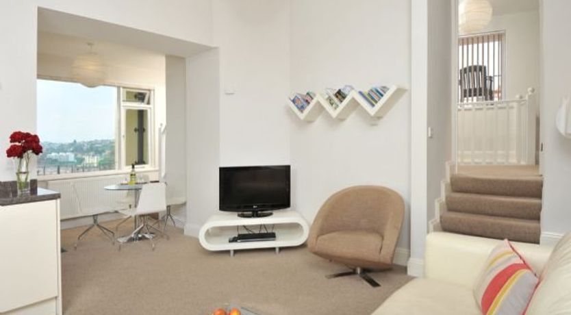 Photo of Apartment 15 Astor House Warren Road Torquay TQ2 5TR