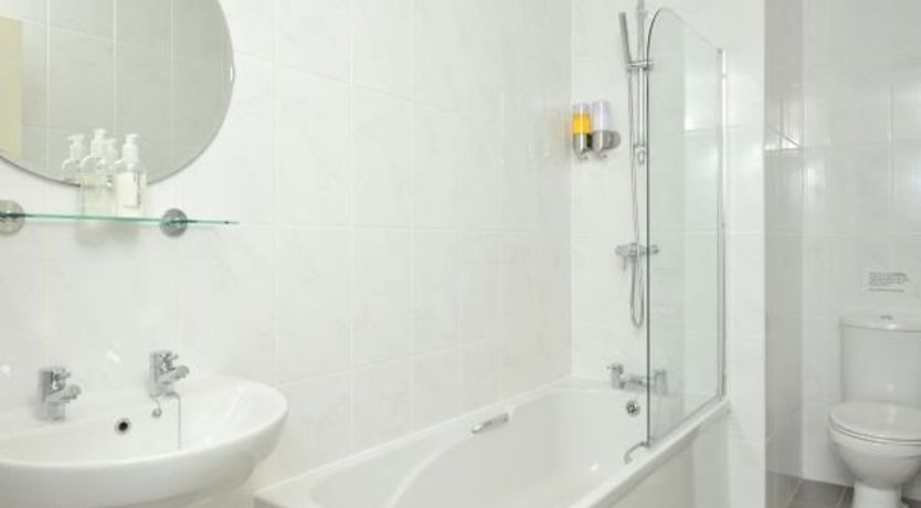 Photo of Apartment 14 Astor House Warren Road Torquay TQ2 5TR