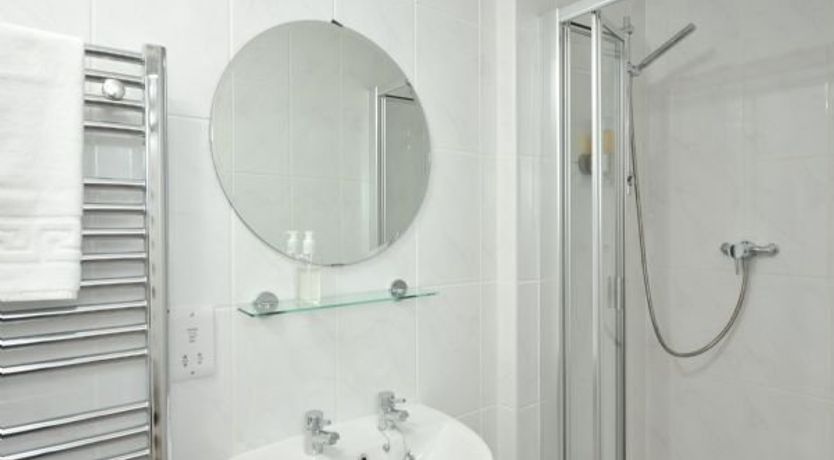 Photo of Apartment 14 Astor House Warren Road Torquay TQ2 5TR