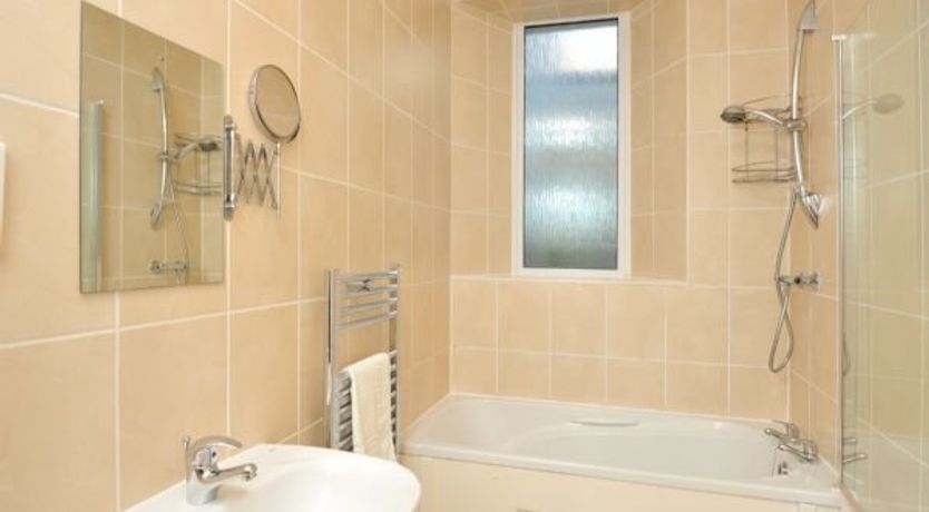 Photo of Apartment 9 Trinity Mews Trinity Hill Torquay TQ1 2AS