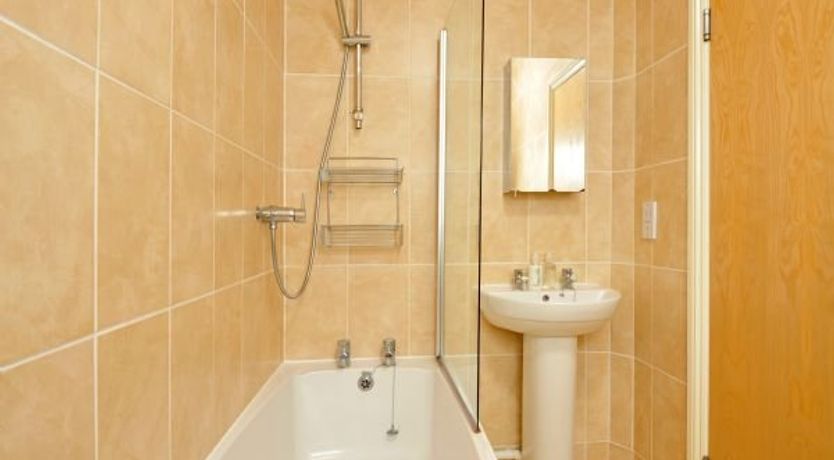 Photo of Apartment 10 Astor House Warren Road Torquay TQ2 5TR