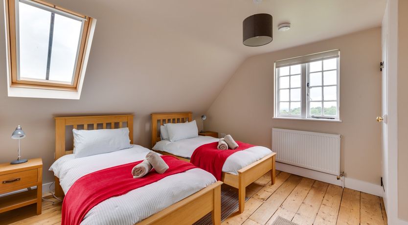 Photo of Weald View Cottage