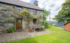 Photo of Maesgwm Farm Cottage