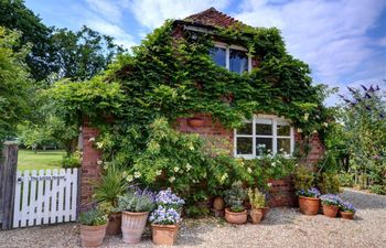 The Little House Holiday Cottage