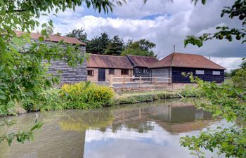 The Cowshed Holiday Cottage