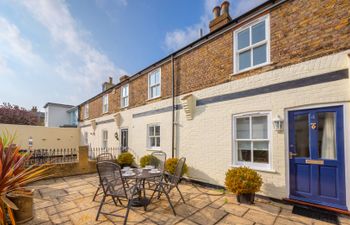 4 Cambridge Mews Holiday Cottage