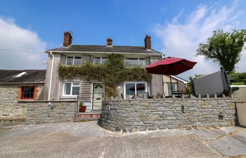 Aberdauddwr Holiday Cottage