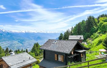 Le Ruisseau Holiday Home