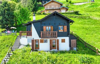 Le Ruisseau Holiday Home