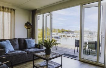 Westergeest Holiday Home