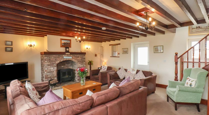 Photo of Whalebone Cottage at Broadings Farm