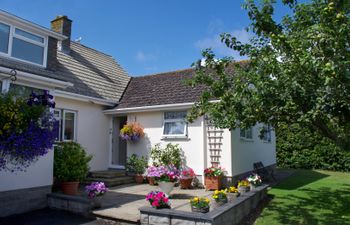 Kernyk  Holiday Cottage