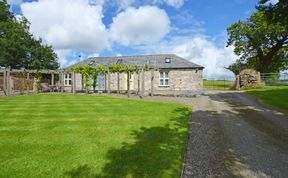 Photo of Barney's Cottage, Trenarlett Farm