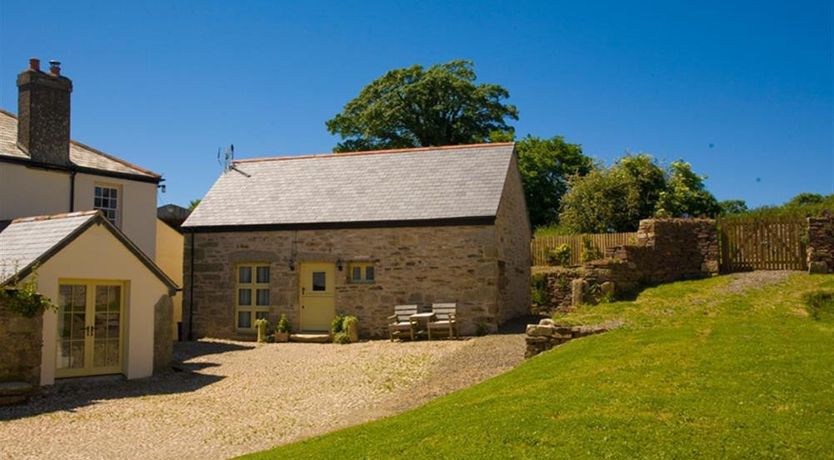 Photo of Ben's Barn, Trenarlett Farm