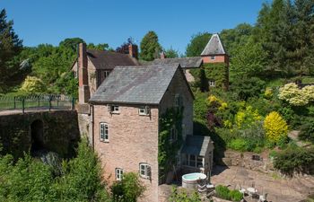 Mill Cottage Holiday Cottage