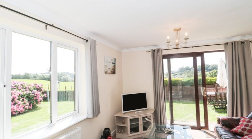 Photo of Ryecross Farm Cottage