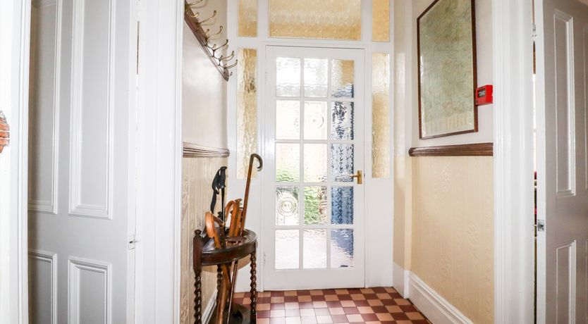 Photo of Craven House