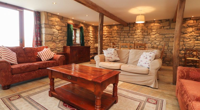 Photo of Usherwoods Barn