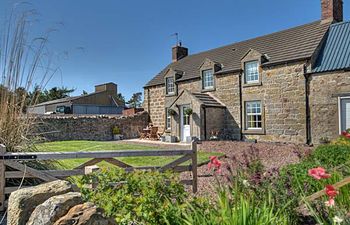 The Old Farmhouse Holiday Cottage