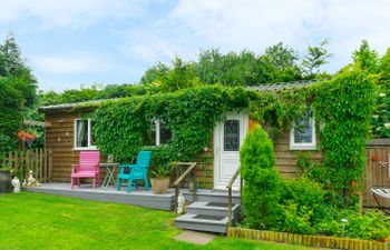 The Log Cabin Holiday Cottage