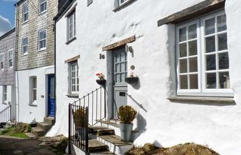 17 The Cliff Holiday Cottage
