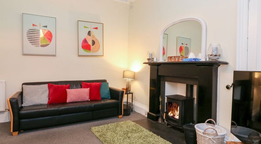 Photo of Castle Cliff