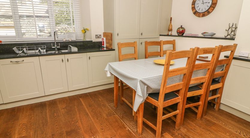 Photo of Woodbine Cottage