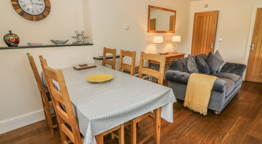 Photo of Woodbine Cottage